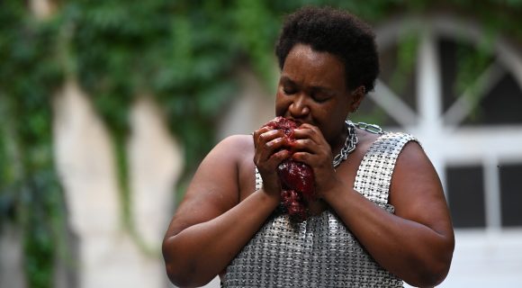 Sa bouche Avignon 2019