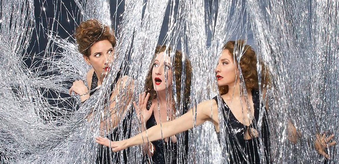 LES SEA GIRLS - « Dérapage » , mise en scène Pierre Guillois , photo de Christophe-Raynaud-De-Lage